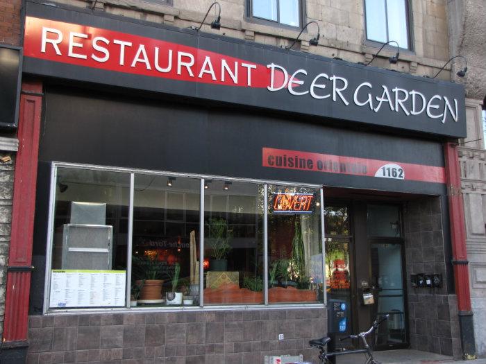 Jardin Du Cerf Deer Garden 